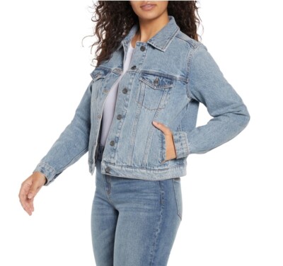 NWT Express Women's Classic Fit Side Pockets Denim Jacket Medium Wash XL
