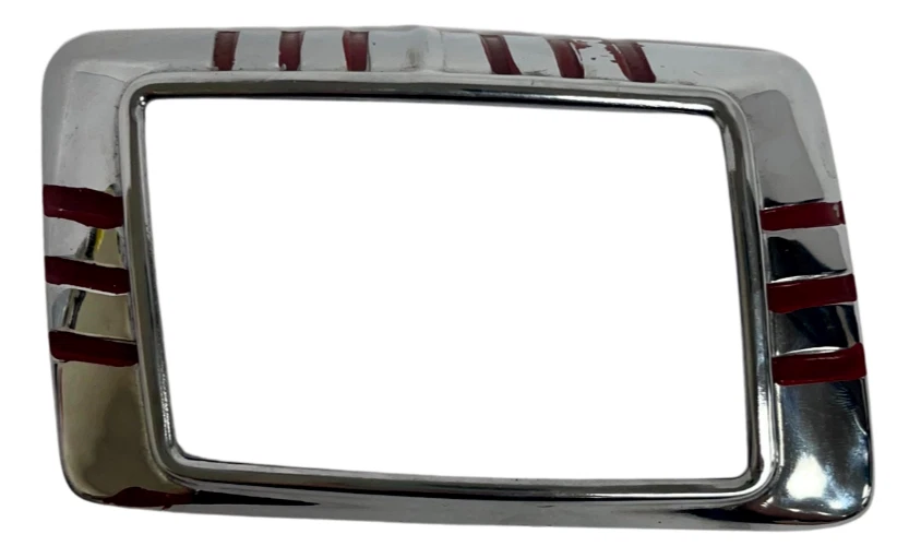 1942 道奇豪华系列 D22 尾灯门挡板 952491 NOS — 第 2/4 张图片