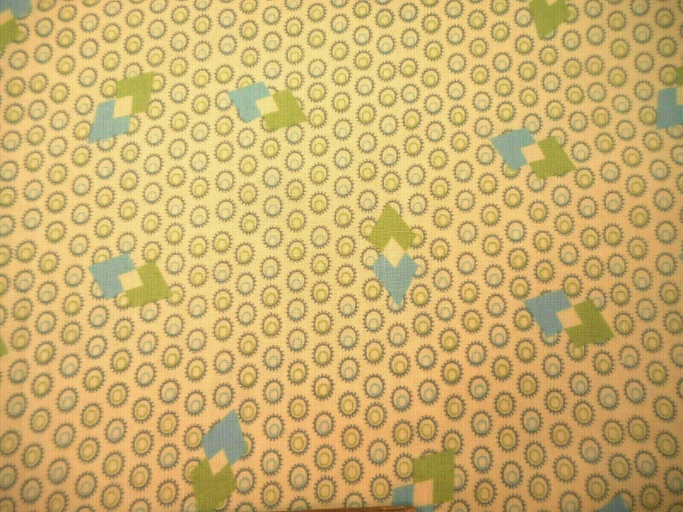 Quilt Fabric 7/8+ Yard Green Blue Circles Hearts on Cream Premium Cotton Vtg #PC - Image 2 of 2