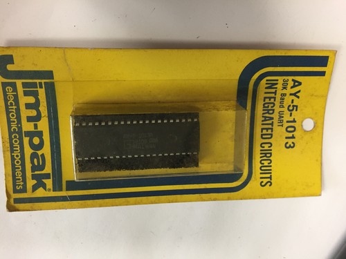AY-5-1013 30K BAUD UART INTEGRATED CIRCUIT NEW - 第 1/1 張圖片