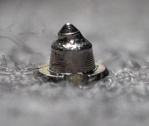 Best Grip Wading Studs - 1605 style - 20 tungsten head screws - only £12.99 - Picture 4 of 8