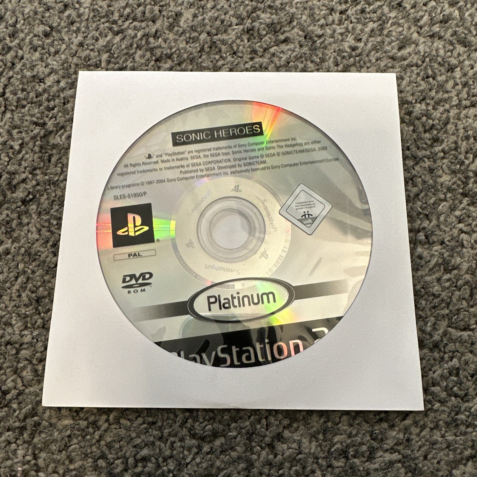 Sonic Heroes (Sony PlayStation 2, 2004) - Disc Only