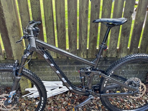 Vitus Mythique 27 VR Mountain Bike black - Picture 6 of 7