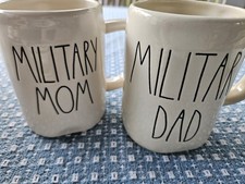 Rae Dunn MILITARY MOM & DAD Mug Set New NOS Stored 2017–2018 Gift Pair Marines