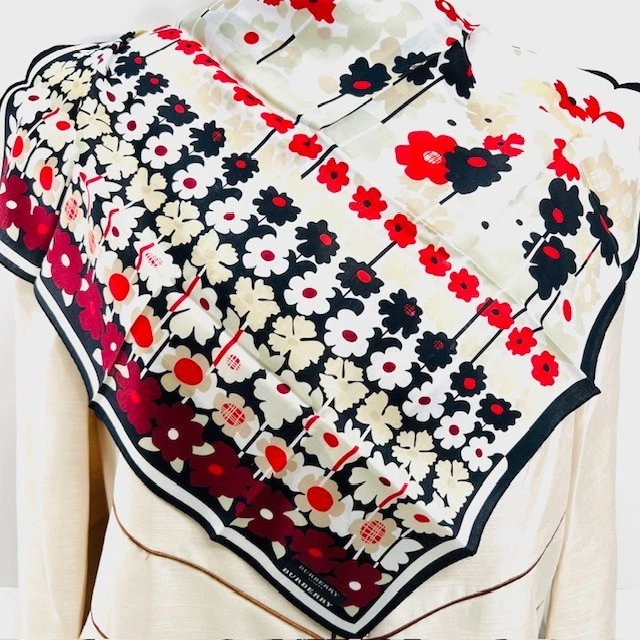 (5) Nuevo Mini Bufanda/Manejador BURBERRYS 19.5" Seda/Algodón Multicolor (Selecciona 1 Foto 2 de 4