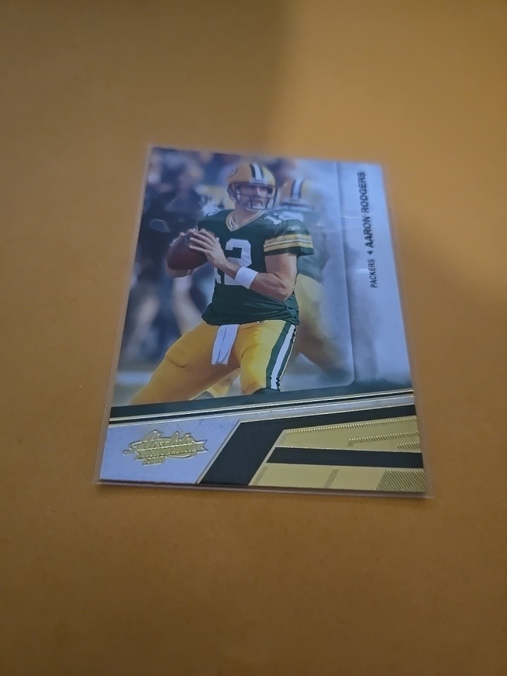 2010 Panini Absolute Memorabilia Aaron Rodgers Card, Green Bay Packers #35