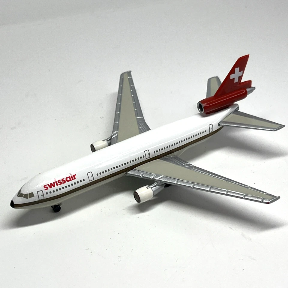 Herpa Wings 1:500 Swissair McDonnell Douglas DC-10 Diecast Mint in Original Box - Image 2 of 4