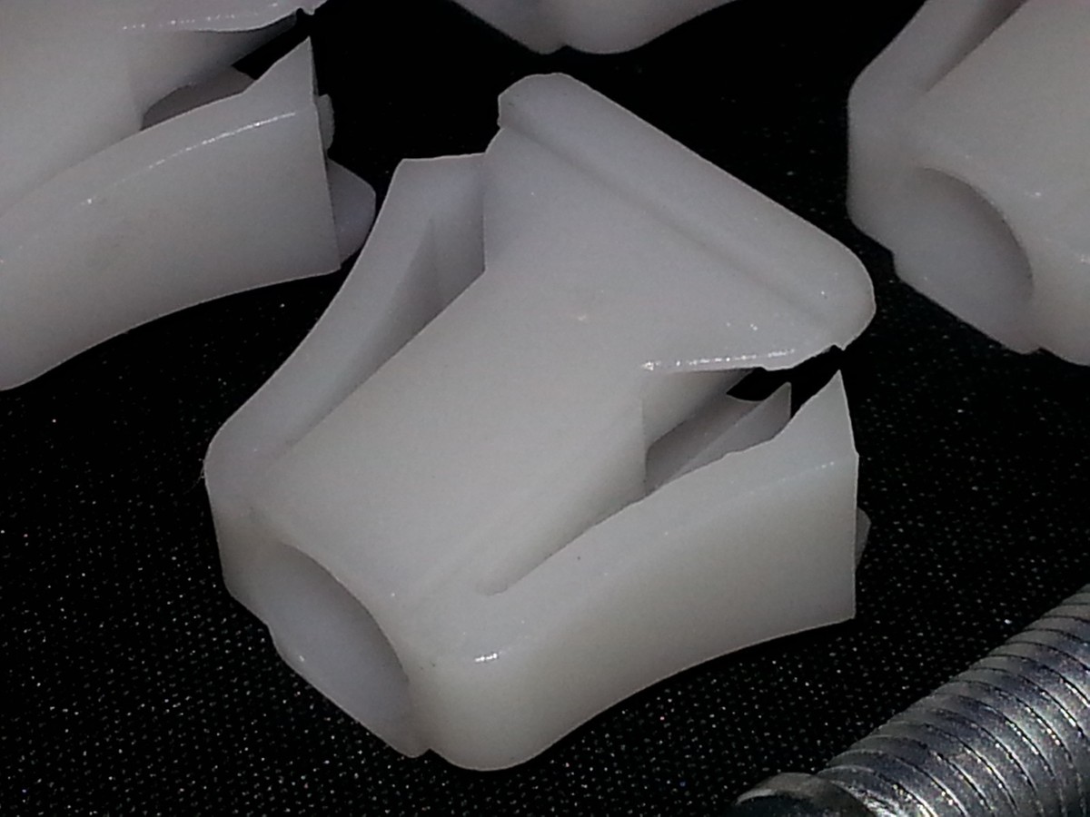 Mustang Headlight Adjusting Nut And Screw - American Car Partner - Foto 4