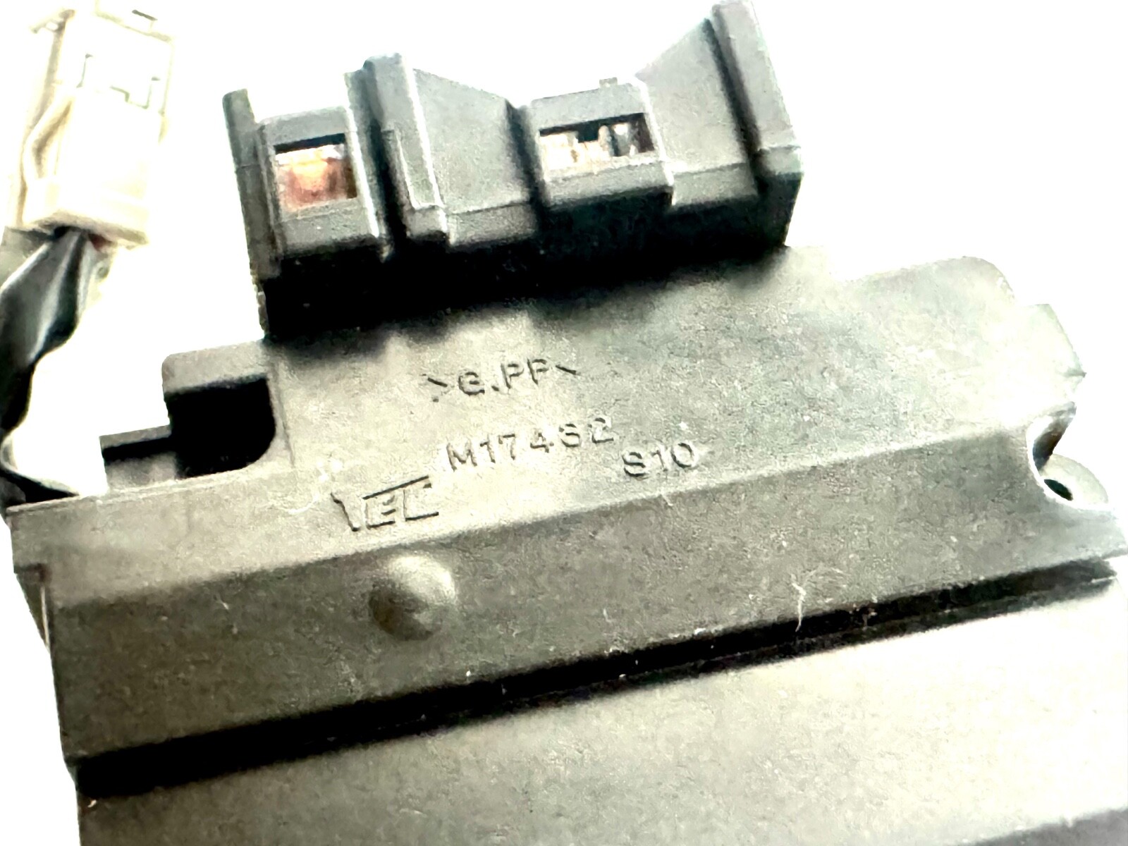 97-01 Honda CR-V 4 Door Main Master Power Window Switch Gray