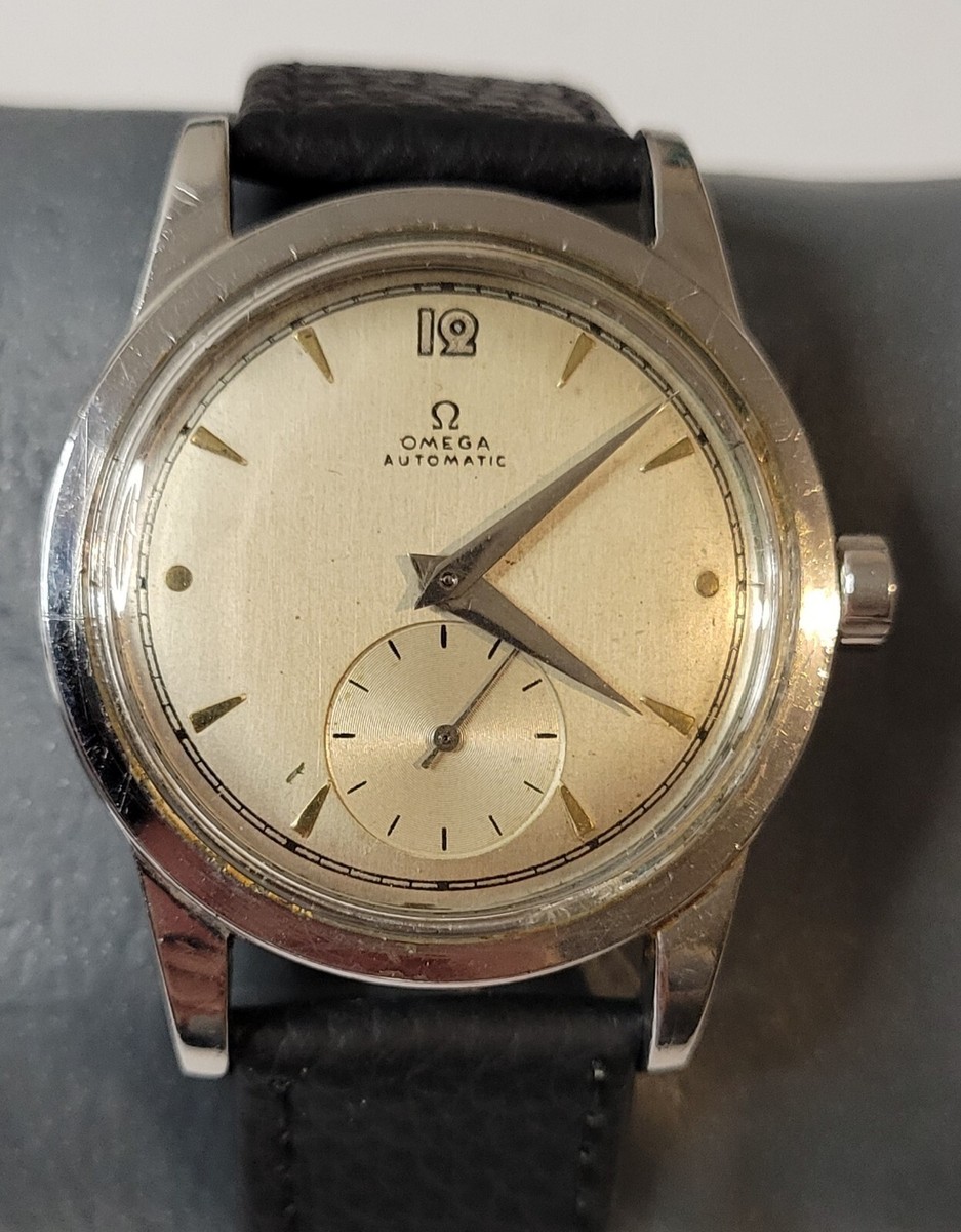 1940's Omega Bumper 2491-1 Automatic 17 Jewels Swiss Men's Watch
