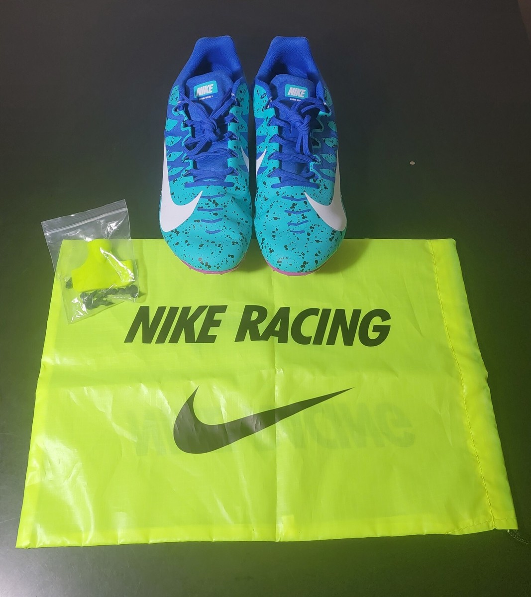 size 9 track spikes
