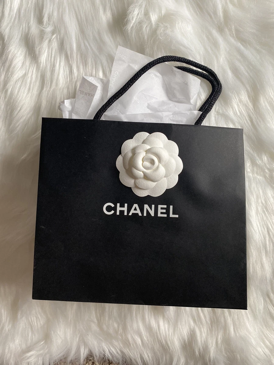 NEW Chanel Shopping Bag Camellia Flower Chanel Tissue Paper Small Black