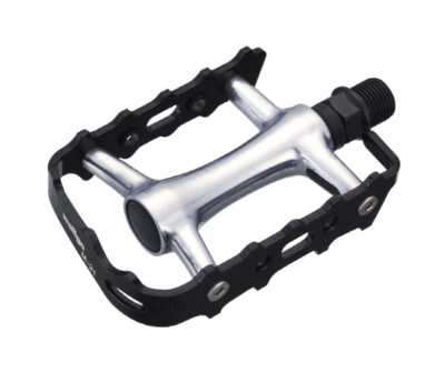 Wellgo M21 - Alloy Flat Fahrrad Pedale - 9/16'' - schwarz / silber