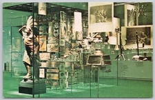 Richmond Virginia Vintage Postcard Philip Morris Manufacturing Center