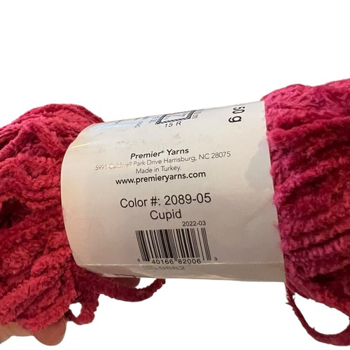 Premier Just Yarn Dream Chenille "Cupid" 1 Skein #2809-05 Lot 9682 Red Soft NEW - Picture 6 of 11