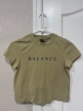 DAZY  cropped olive green tee