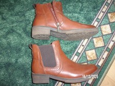 braune gefütterte Stiefeletten  von Tamaris in Größe 38