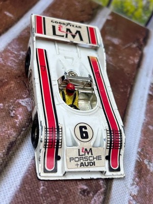 Corgi Porsche Audi 917/10 L&M 1972 Can-Am Champion George Follmer 1/36