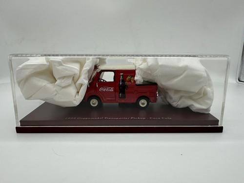 1 Goggomobil 1959 Transporter Pickup CocaCola enhanced with delivery figure 1:43 - Picture 13 of 14