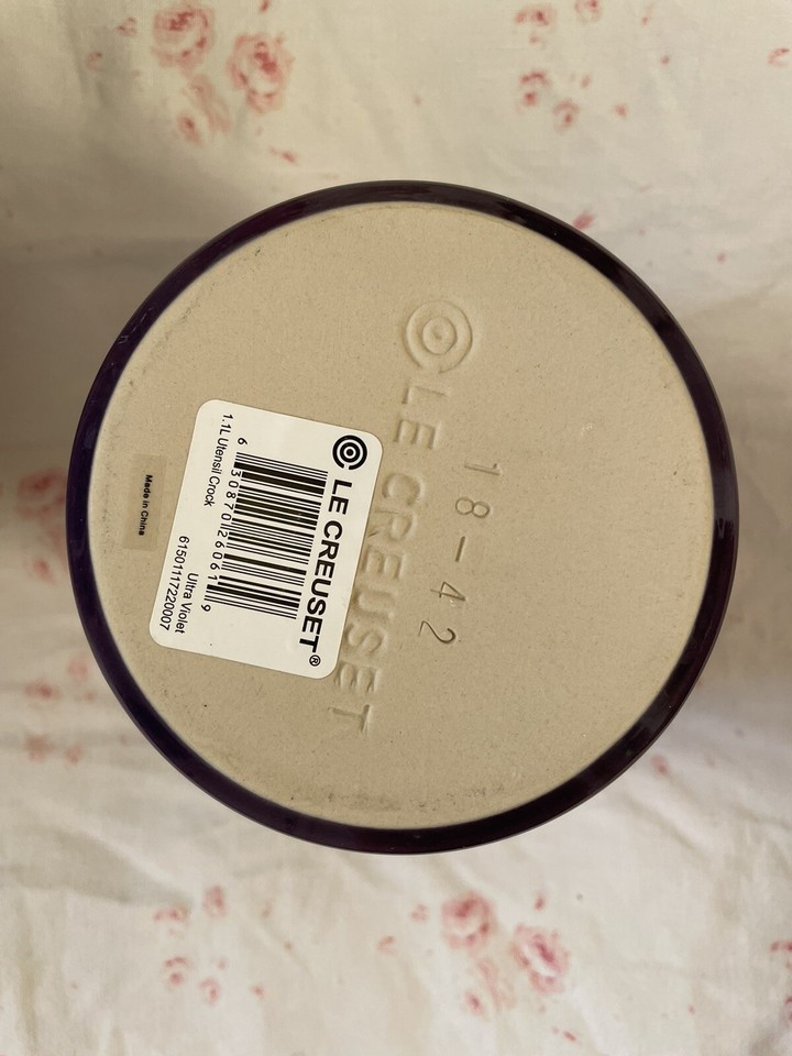 Le Creuset Ultra Violet Purple Utensil Crock Holder Jar (Spatula Crock