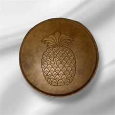 Wooden Tray or Wallhanging Carved Pineapple Center 14.5 Diameter Vintage 