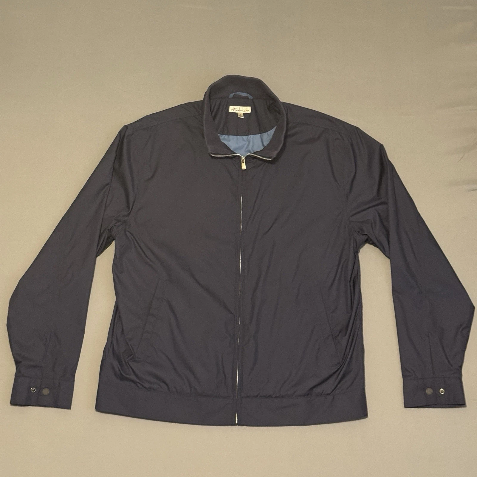 Peter Millar Lightweight Packable Jacket Navy Blue Size Large Windbreaker Golf
Opens in a new window