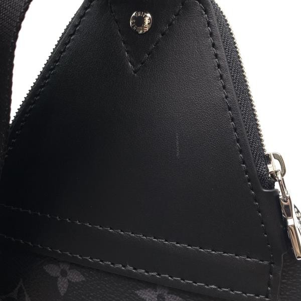 Authentic LOUIS VUITTON Monogram Eclipse Avenue s… - image 4