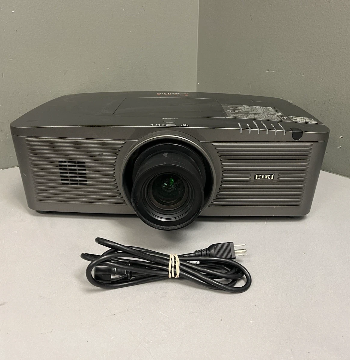 EIKI Computer Projectors for sale | eBay