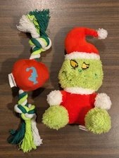 Fetch For Pets 2 Grinch Toy Lot - 1 plush squeaking & 1 squeaking rope toys