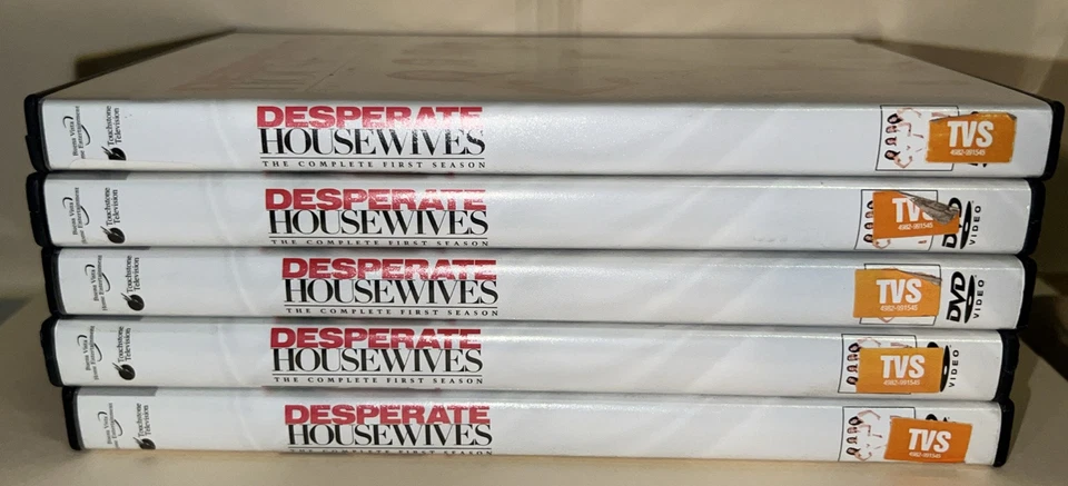 DVD DESPERATE HOUSEWIVES 5 DVD’s EPISODES 1-4, 5-8, 13-16, 17-20, 21-23 Foto 3 de 3