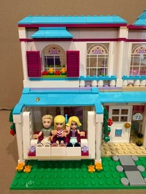 LEGO FRIENDS: Stephanie's House #41314  Complete EUC  Box Manual Retired 2019