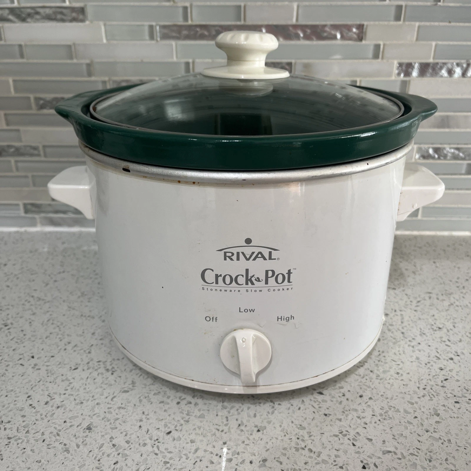 Rival Crock Pot Model 5025 - 2.5 Qt Stoneware Slow Cooker - 2 1/2 Quart