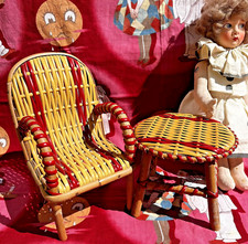 Jouet ancien, ANCIENNE TABLE et CHAISE de JARDIN en ROTIN pour POUPÉE ANCIENNE