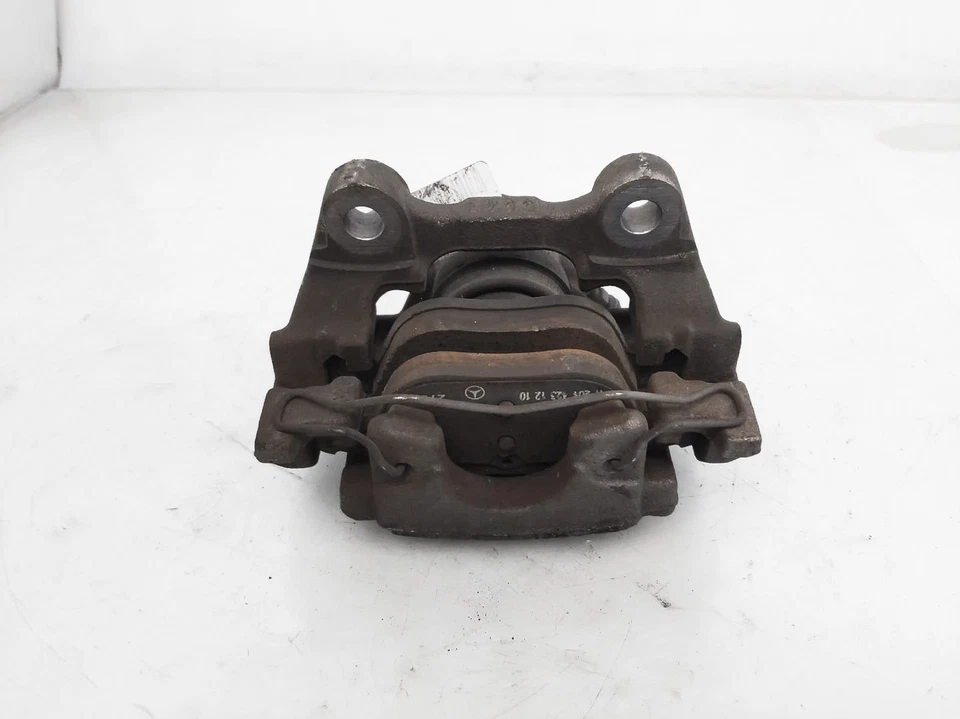 2008-2012 Mercedes-Benz C300 Rear Right Passenger Brake Caliper 204-423-15-81-80 - Image 2 of 4