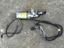 Mercedes C220 W202 Fahrersitz VR Kopfst&uuml;tzenstellmotor Stellmotor 2028209442