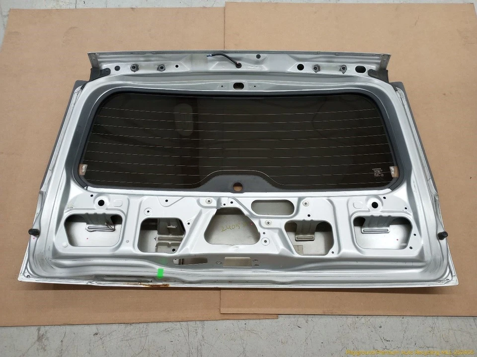 Honda Element Trunk Hatch Tailgate Upper Gate Panel With Glass Fits 2003-2011 03 Foto 2 de 4