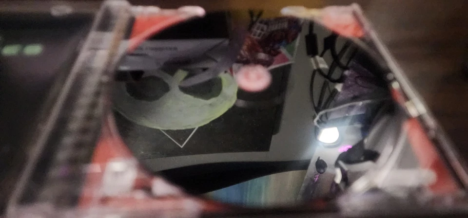 Duke Nukem Land of the Babes Playstation (CIB) - Image 4 of 4