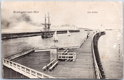 Boulogne-sur-Mer antike Postkarte Stege Pier Boote Pas-de-Calais Frankreich 2. Weltkrieg