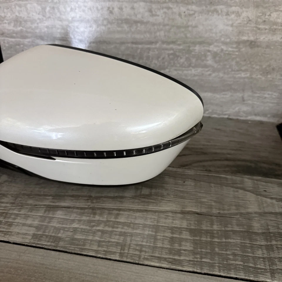 ⭐️2014 2015 2016 2017 2018 2019 Espejo puerta conductor izquierdo blanco Nissan Rogue Foto 2 de 4