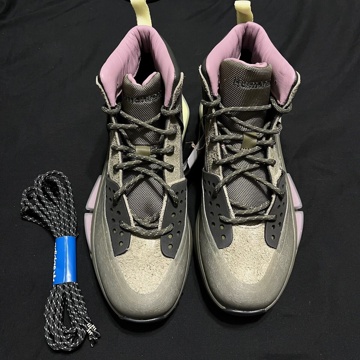 Adidas Human Race Hu NMD S1 RYAT Pharrell Focus Olive IE4686 Adidas Human Race Hu NMD S1 RYAT Pharrell Focus Olive IE4686