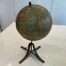 EARLY 20TH C. NEW PEERLESS 8" ON STAND GLOBE BY ATLAS SCHOOL SUPPLY CO. CHICAGO
