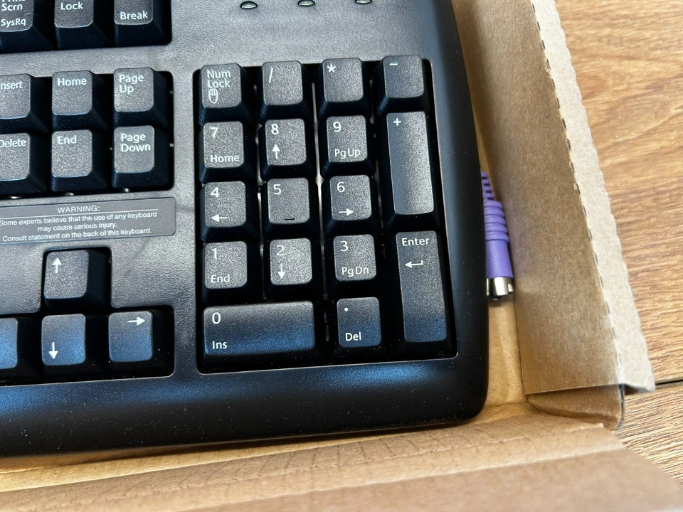 Logitech Y-ST39 P/s2 Internet Keyboard New Unused - Image 2 of 4