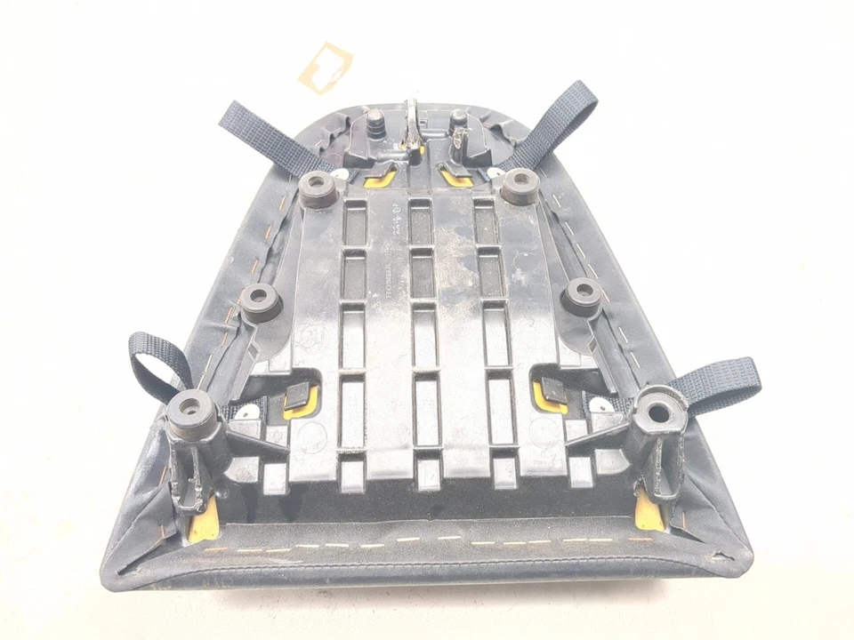 Asiento de pasajero trasero Honda VFR800F Interceptor 14 15 Foto 4 de 4