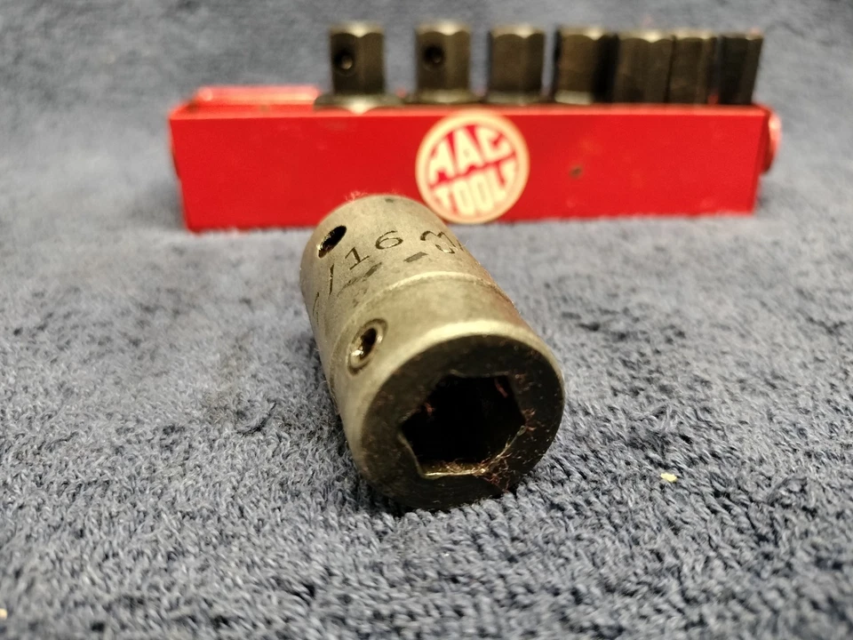 MAC TOOLS VT-8 8pcs SAE Impact HEX driver bits with tray. - Image 2 of 3