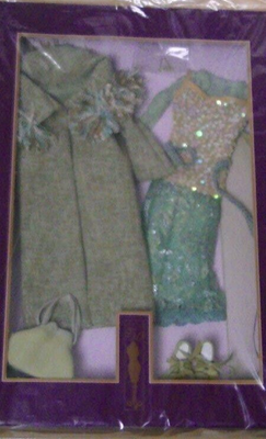 Tonner Tyler Wentworth City Style Verdigris Outfit,Blue-Green 