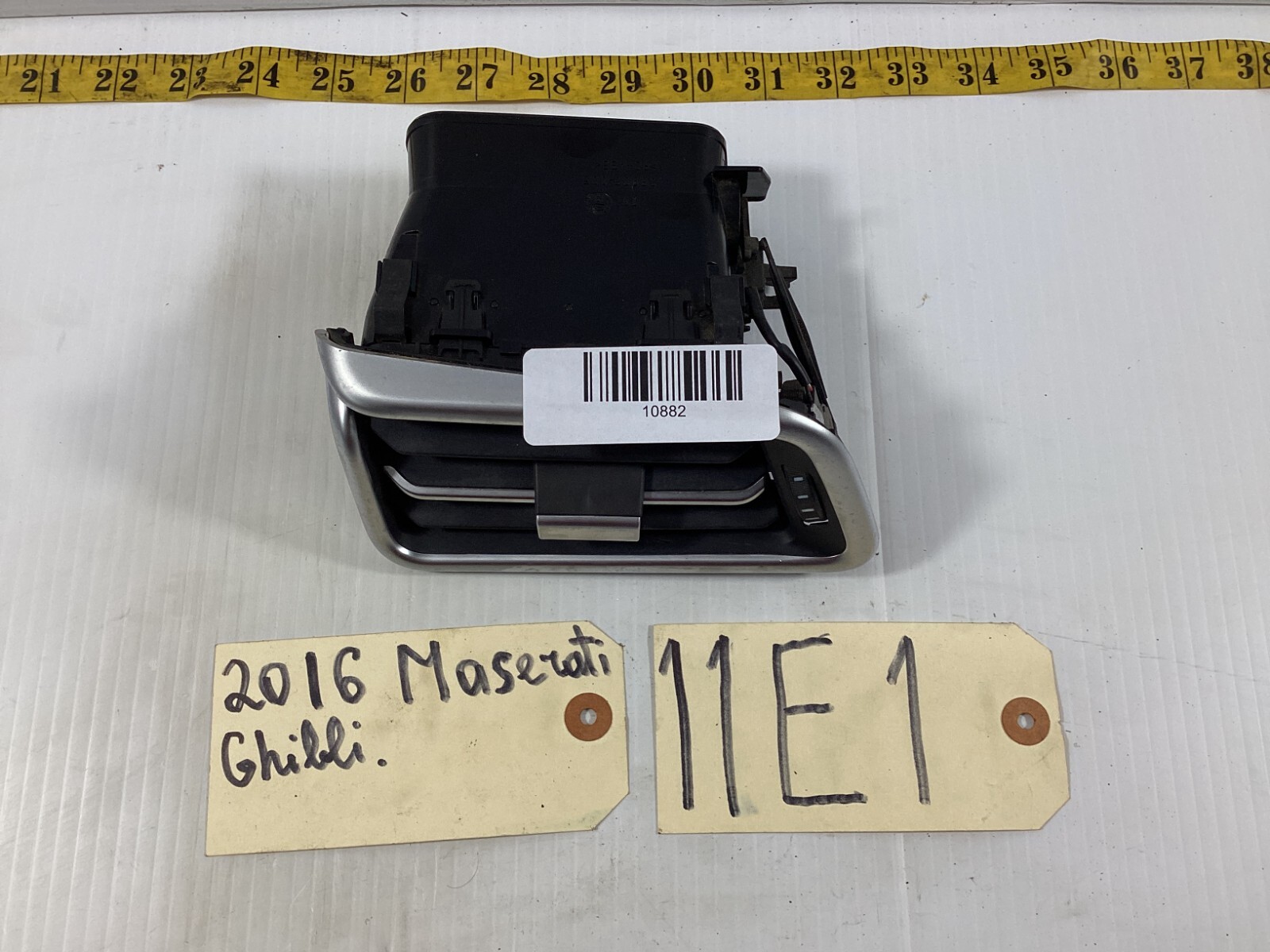 Maserati Ghibli 2014-2022 Front Left Air vent