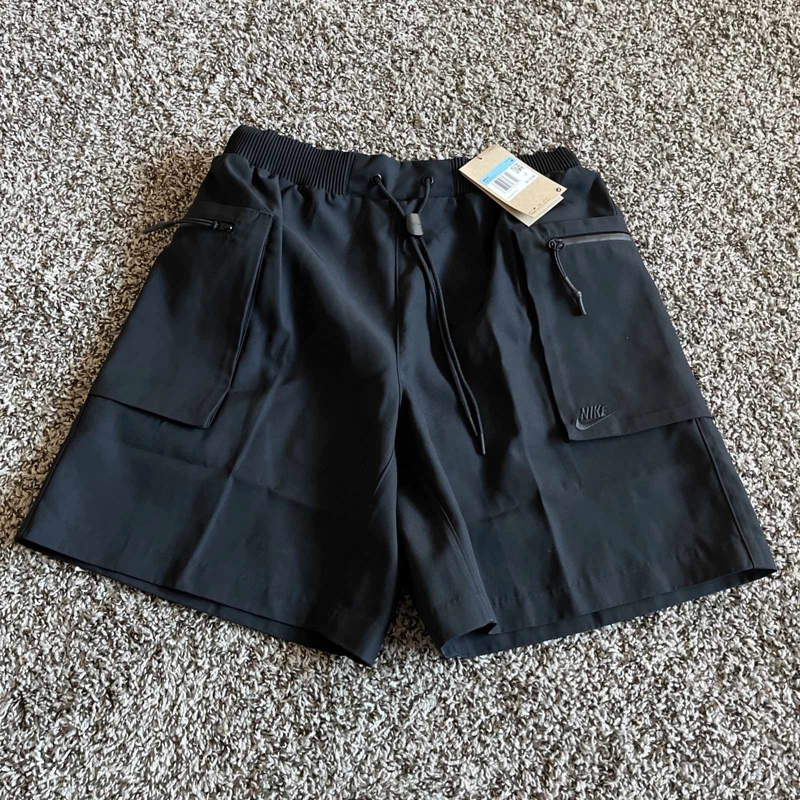 Nike Tech Pack Woven Utility Shorts FB7528-010 Black (Men’s Medium) M