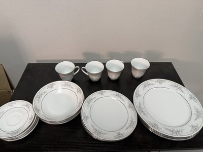 NORITAKE Dinnerware China SWEET LEILANI 3482 - 20 Piece Set Service for 4 EUC