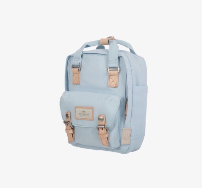 lululemon belt bag size comparison Lululemon Everywhere Belt Bag 1L vs 2L Review + Comparison