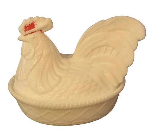 Hen Rooster on a Nest Milk Glass Westmoreland MCM Split Tail 8x6 Vintage 1950's